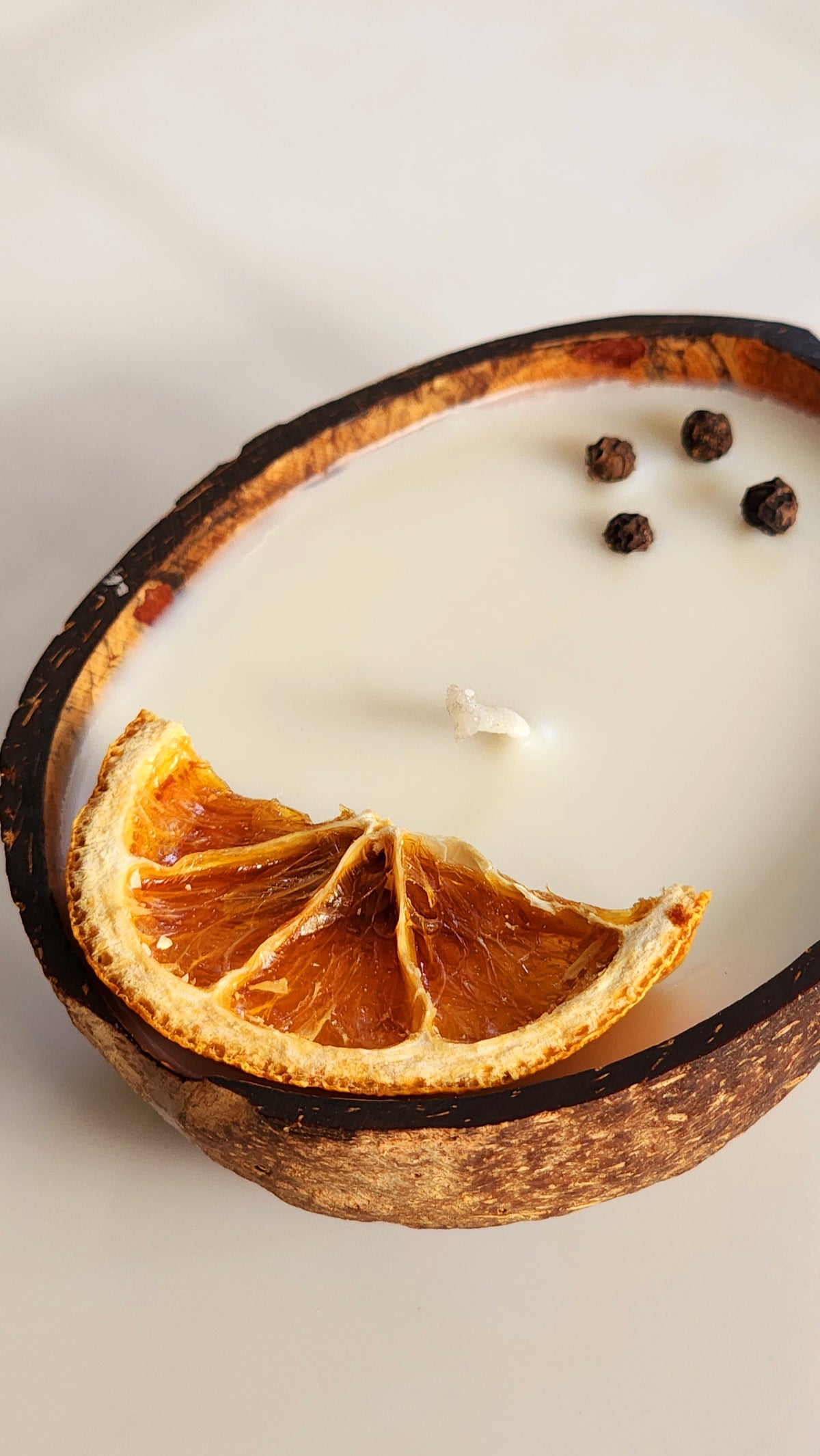 Coconut Shell-Scented Candles - 3 Aromas
